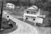 Bayliss store building, Frederick County